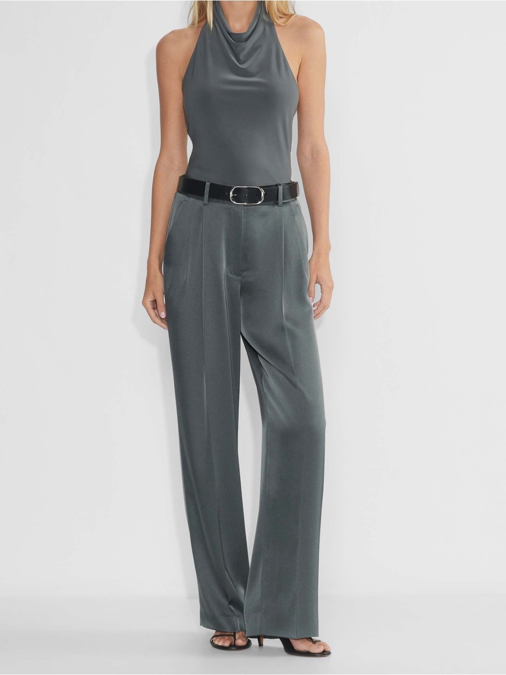 Aritzia The Effortless Pants SATIN - Coal Grey - Size 4